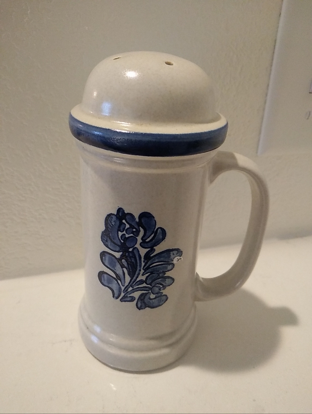 Platzgraff Yorktowne 7 Inch Salt Spice Pepper Cheese Shaker